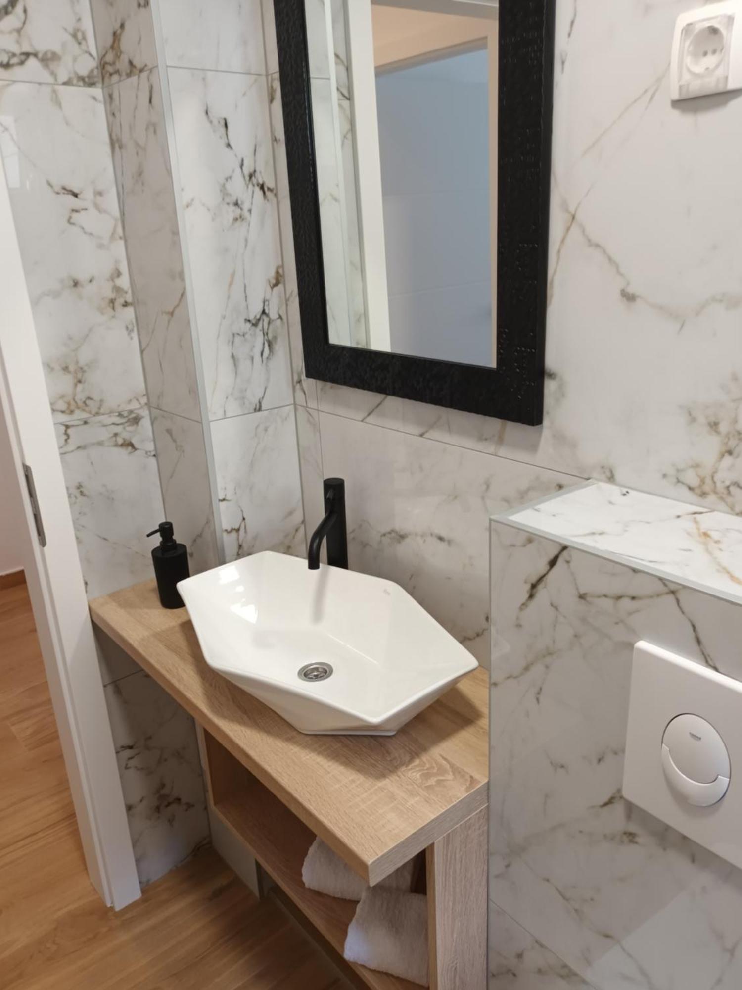Apartmani Tolj Makarska Dış mekan fotoğraf